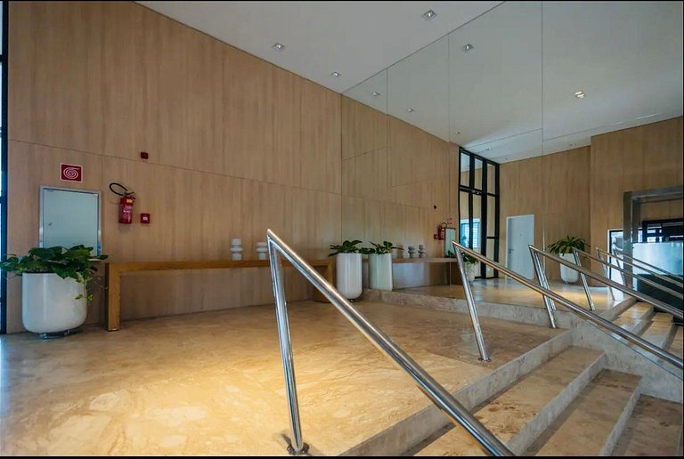 SM412B Studio Design Stella 10 min/aeroporto c/Garagem
