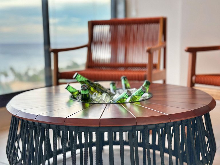 SM1209 Beach Front 2 bedrooms - with parking