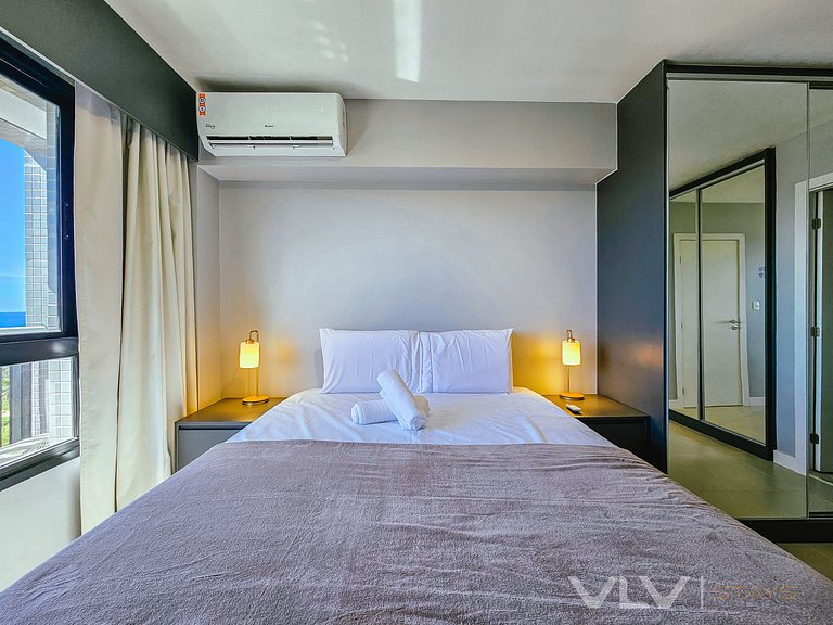 SM1104 Vista lateral Mar 2 quartos by VLV Stays